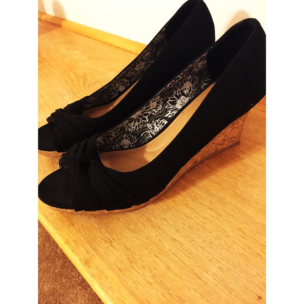 Women’s sandals
